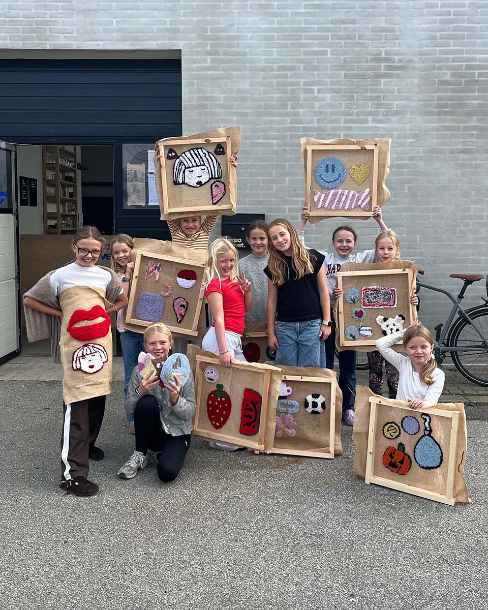 Glade børn har tuftet i efterårsferien